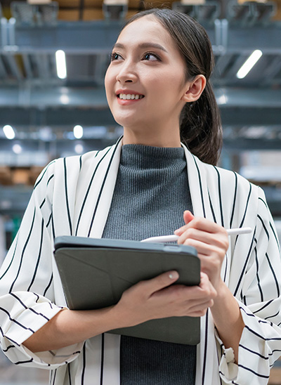 une secretaire est a votre disposition